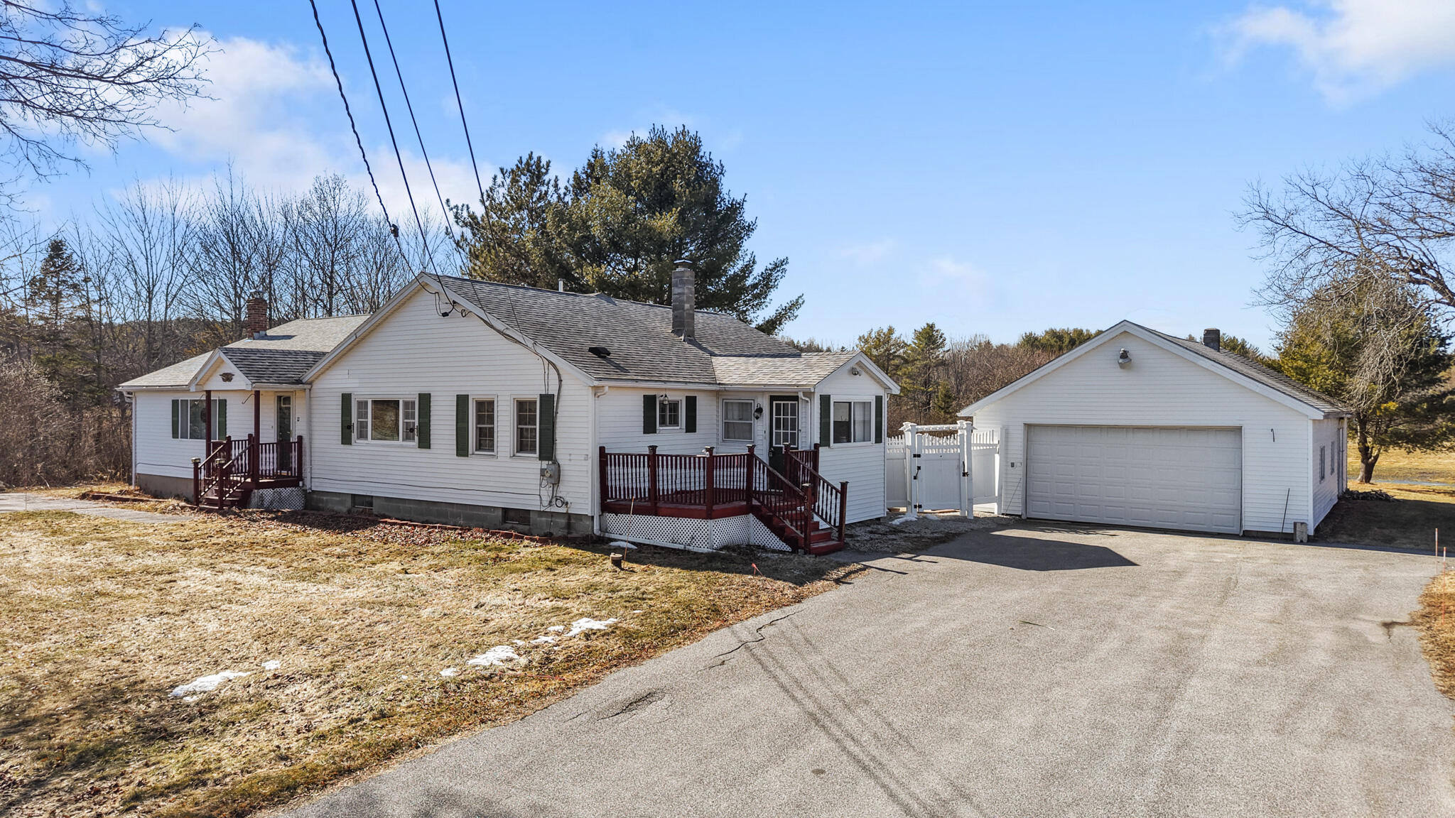 210 Billings Road Hermon ME 04401