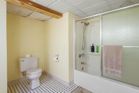 210 Billings Road Hermon ME 04401