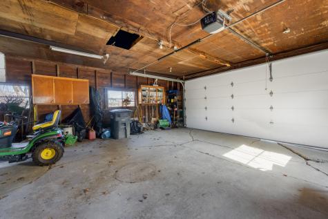 210 Billings Road Hermon ME 04401