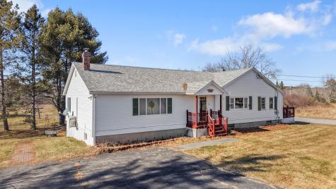 210 Billings Road Hermon ME 04401