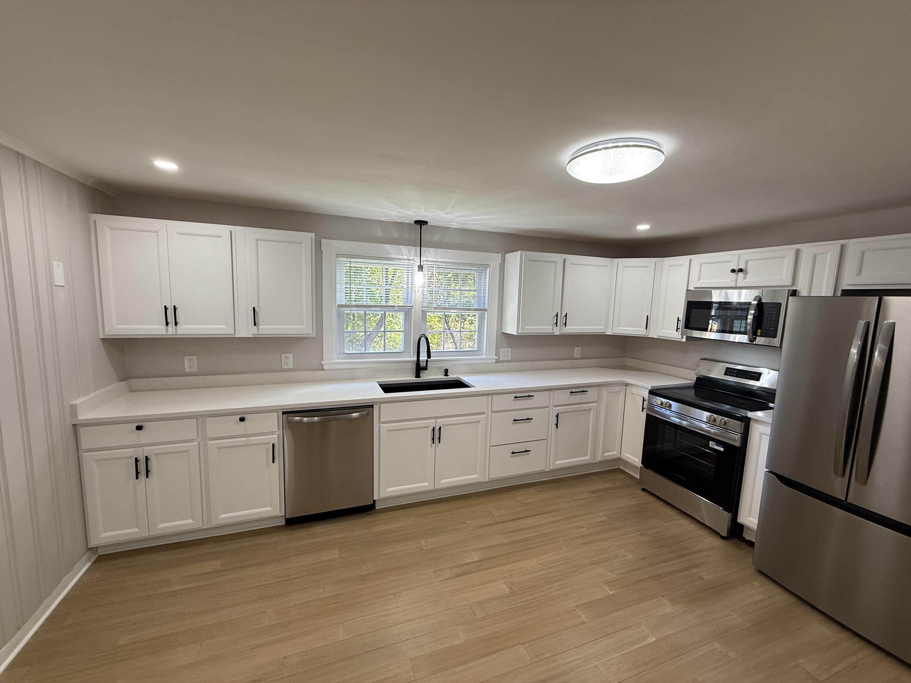 17 Sandy Terrace Portland ME 04102