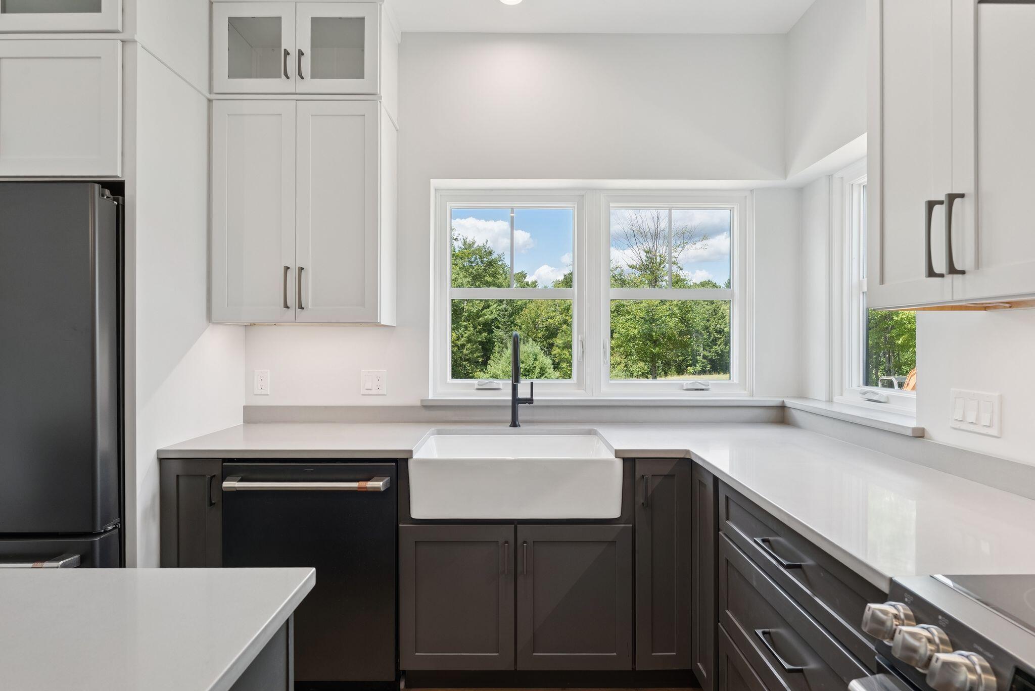 43 Rose Douglas Lane Brunswick ME 04011