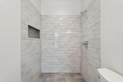 43 Rose Douglas Lane Brunswick ME 04011