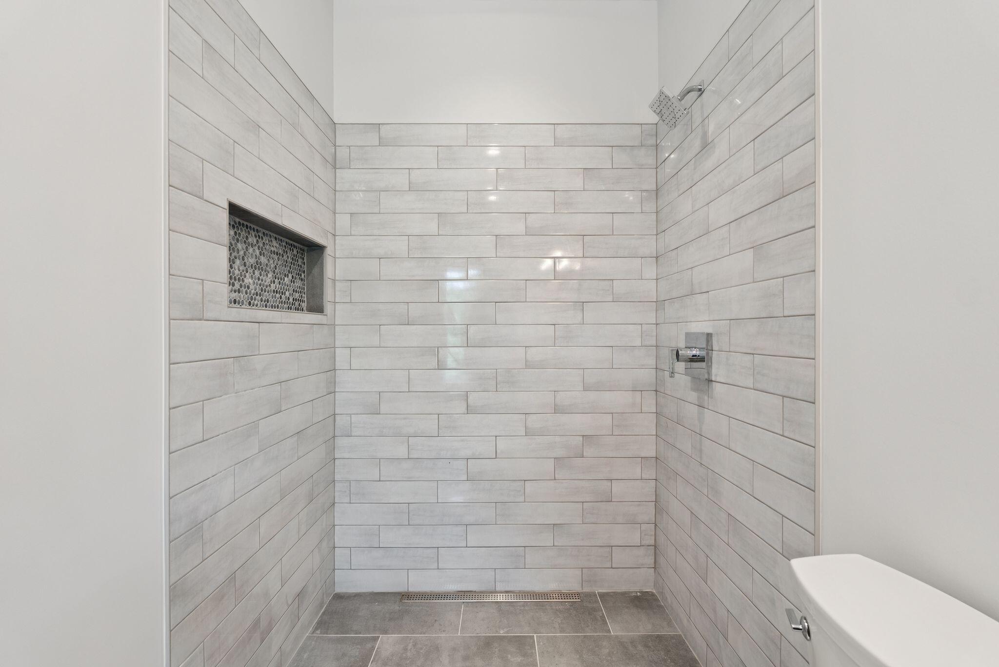 43 Rose Douglas Lane Brunswick ME 04011