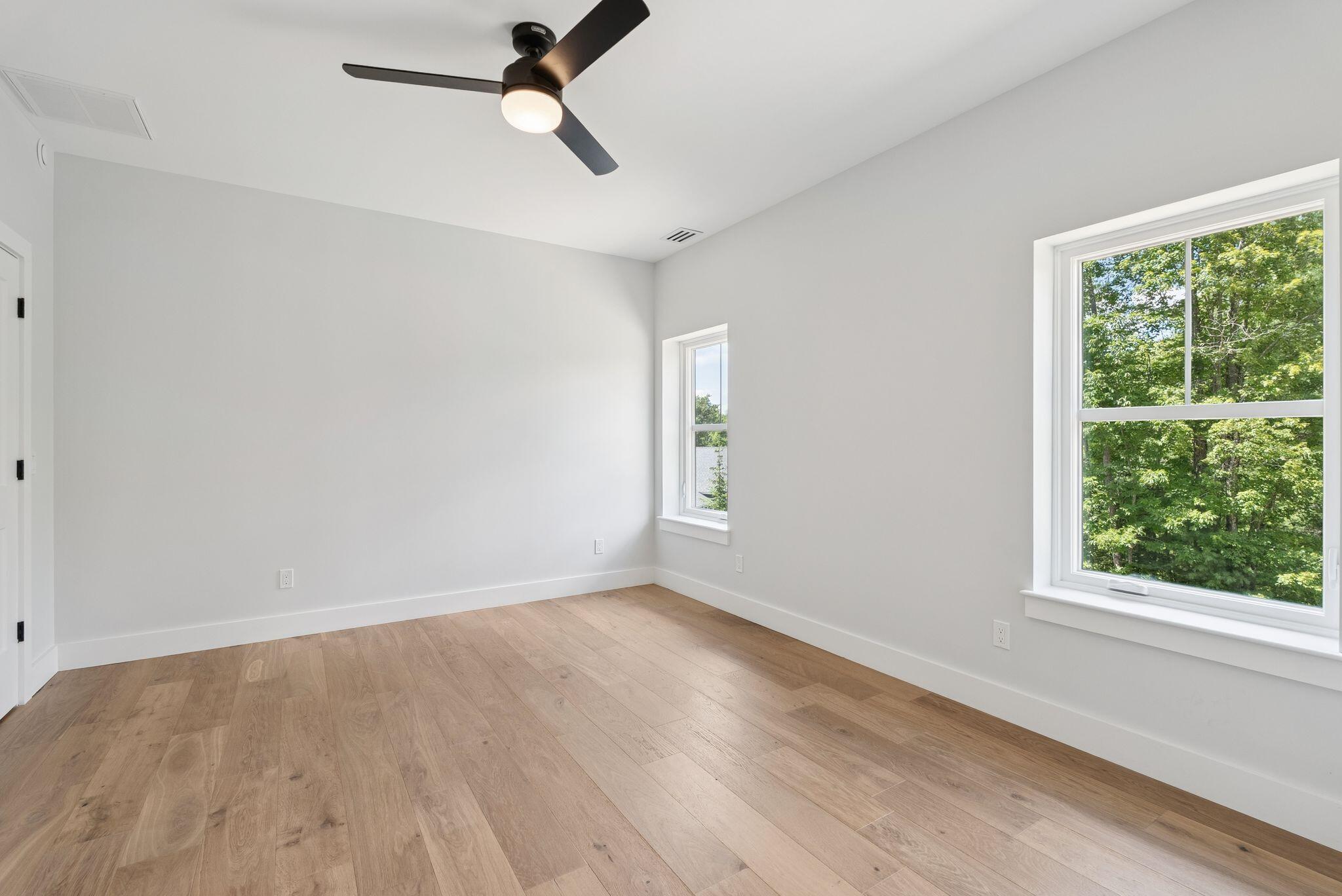 43 Rose Douglas Lane Brunswick ME 04011