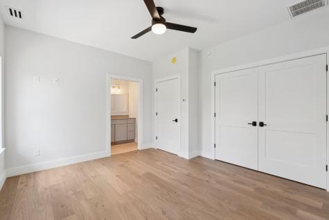 43 Rose Douglas Lane Brunswick ME 04011