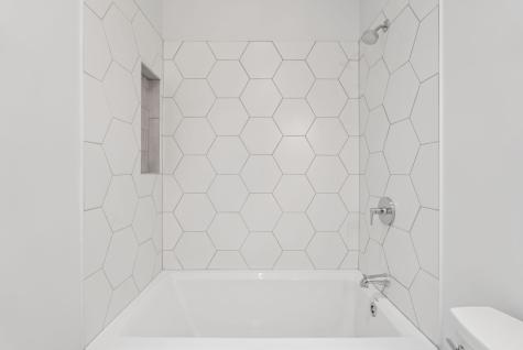 43 Rose Douglas Lane Brunswick ME 04011