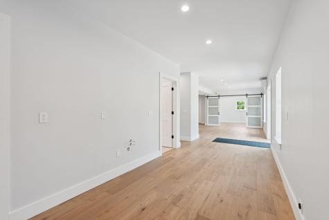 43 Rose Douglas Lane Brunswick ME 04011