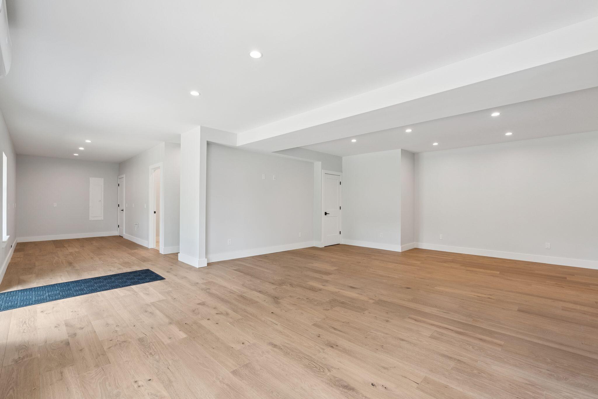 43 Rose Douglas Lane Brunswick ME 04011