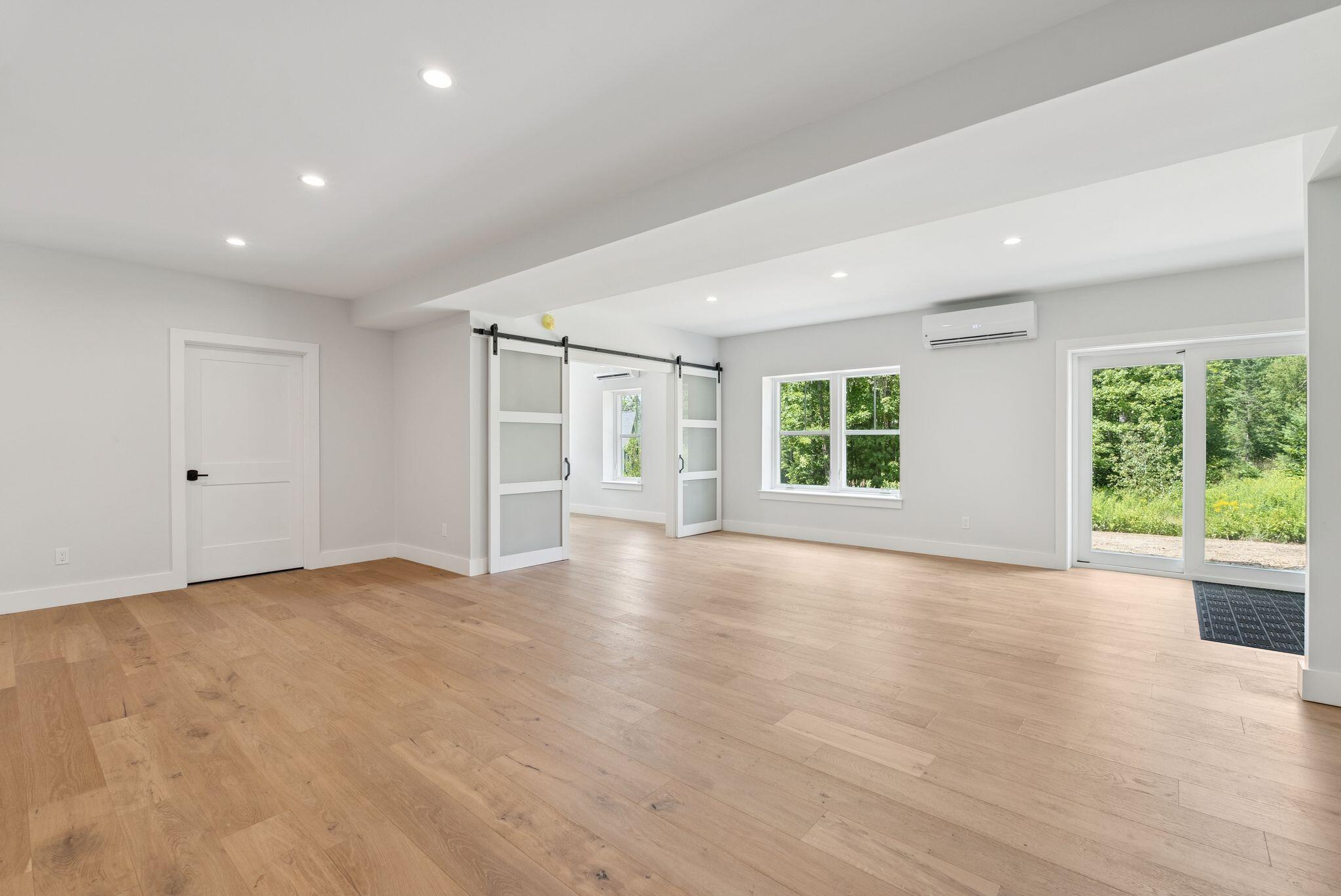 43 Rose Douglas Lane Brunswick ME 04011