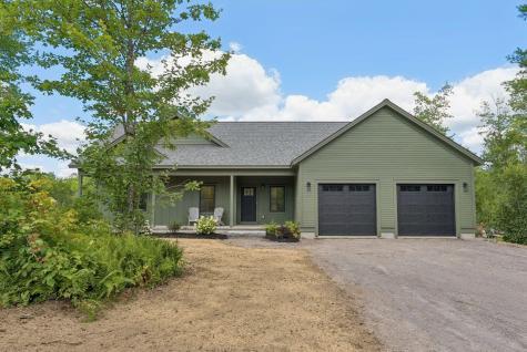 43 Rose Douglas Lane Brunswick ME 04011