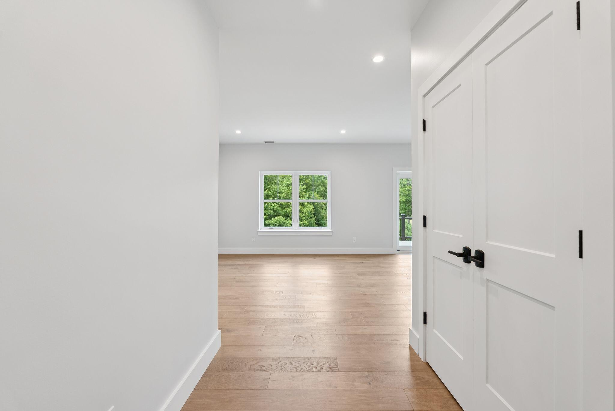 43 Rose Douglas Lane Brunswick ME 04011