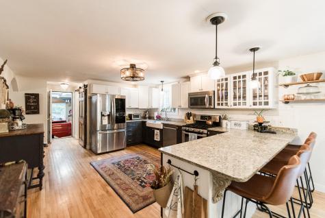 7 Quincy Adams Court Naples ME 04055