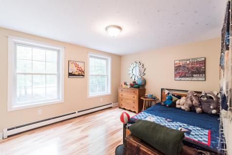 7 Quincy Adams Court Naples ME 04055