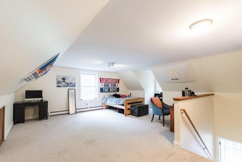 7 Quincy Adams Court Naples ME 04055
