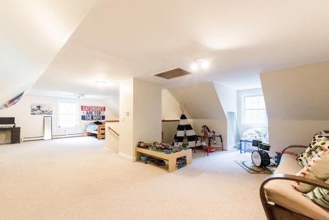 7 Quincy Adams Court Naples ME 04055