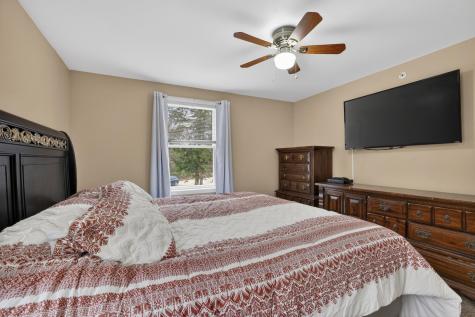 24 Shyannes Way Gorham ME 04038
