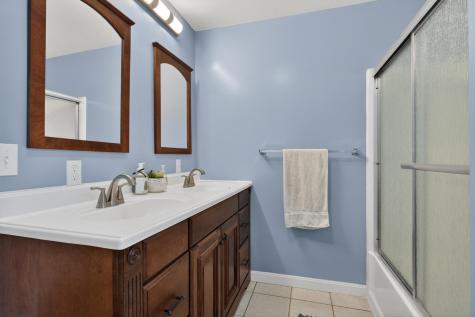 24 Shyannes Way Gorham ME 04038