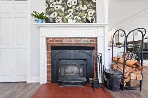 77 Lunt Road Falmouth ME 04105
