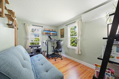 77 Lunt Road Falmouth ME 04105