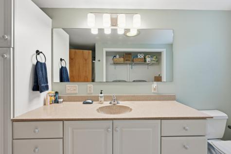 77 Lunt Road Falmouth ME 04105