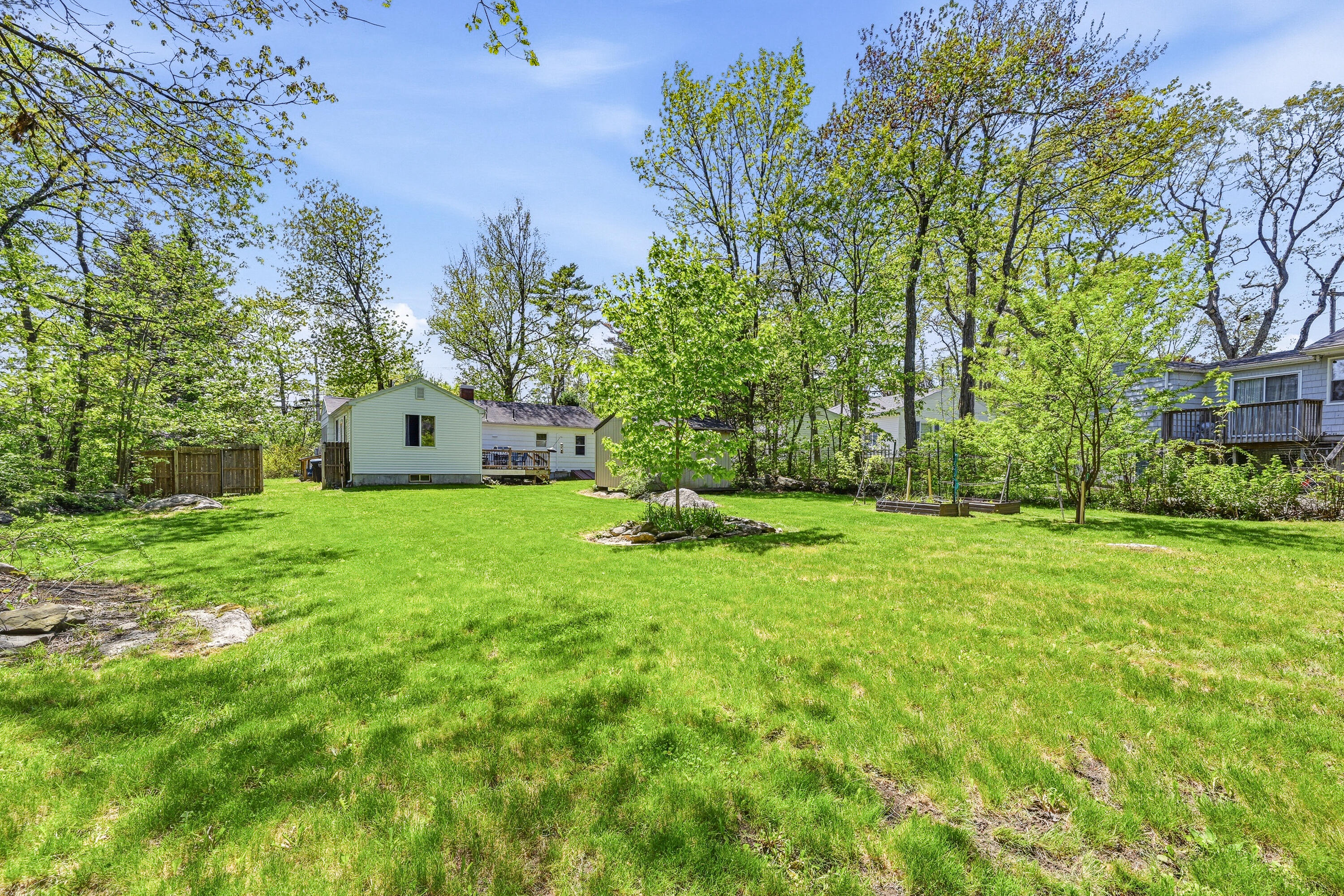 77 Lunt Road Falmouth ME 04105