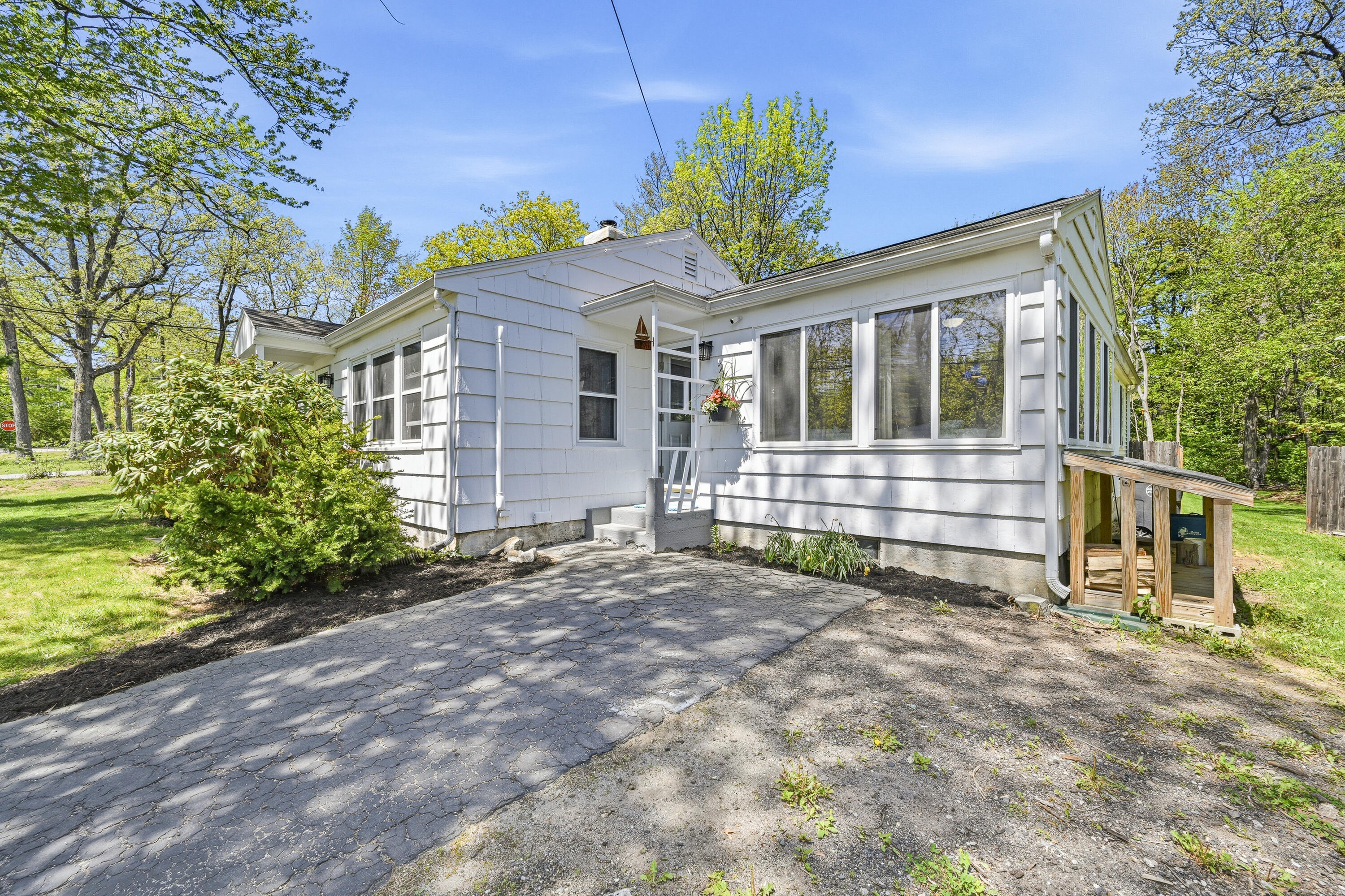 77 Lunt Road Falmouth ME 04105