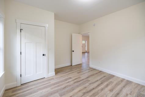 6 Denise Street Lewiston ME 04240