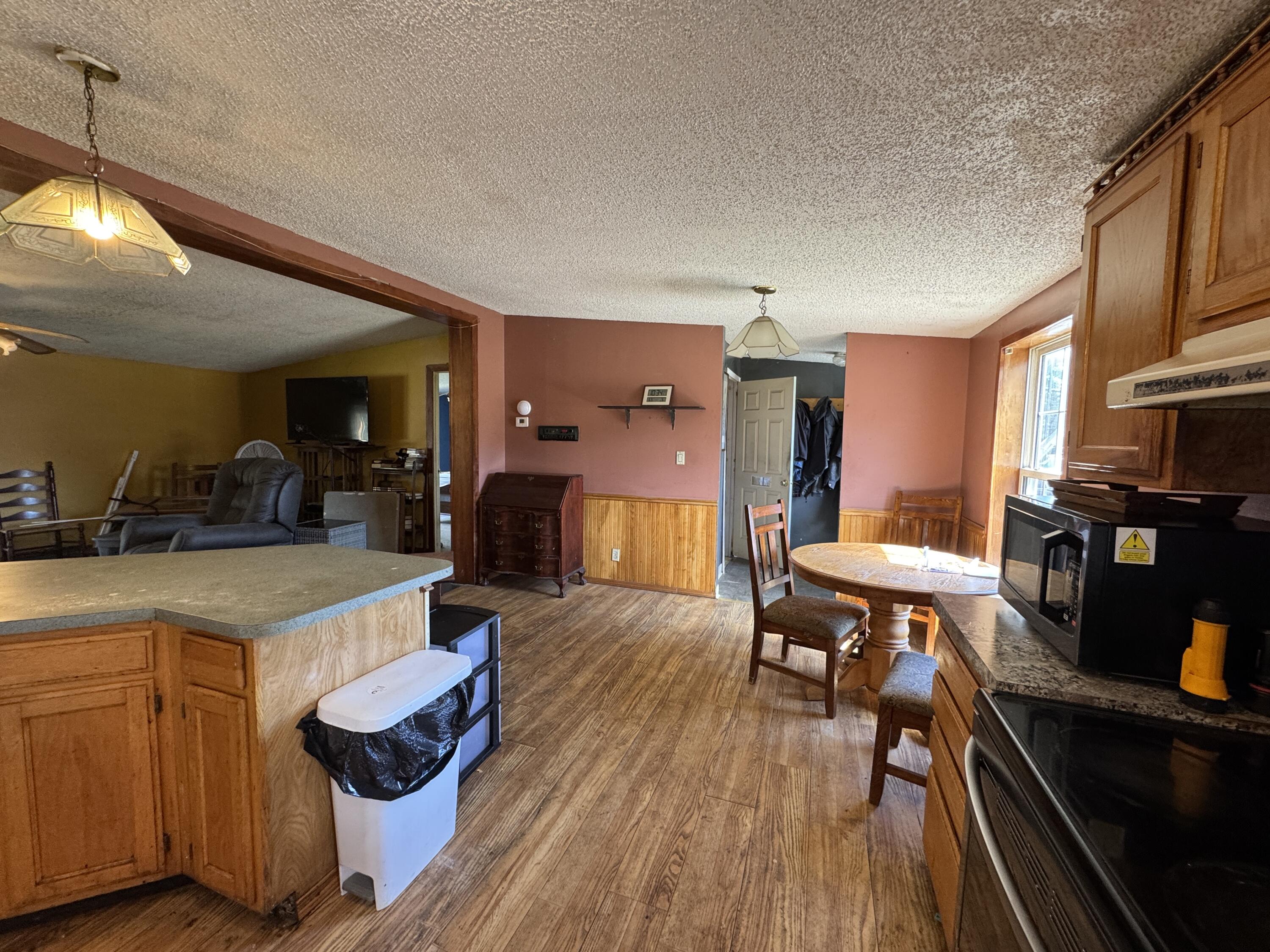 2415 Elliottsville Road Willimantic ME 04443