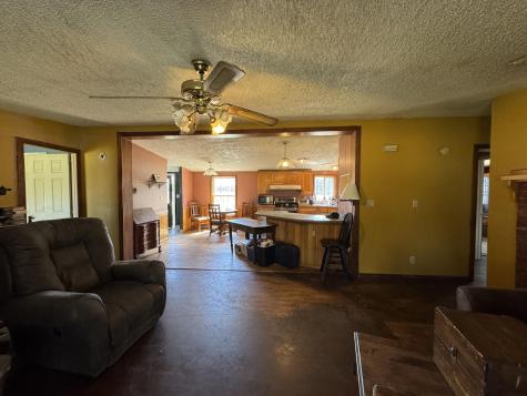 2415 Elliottsville Road Willimantic ME 04443