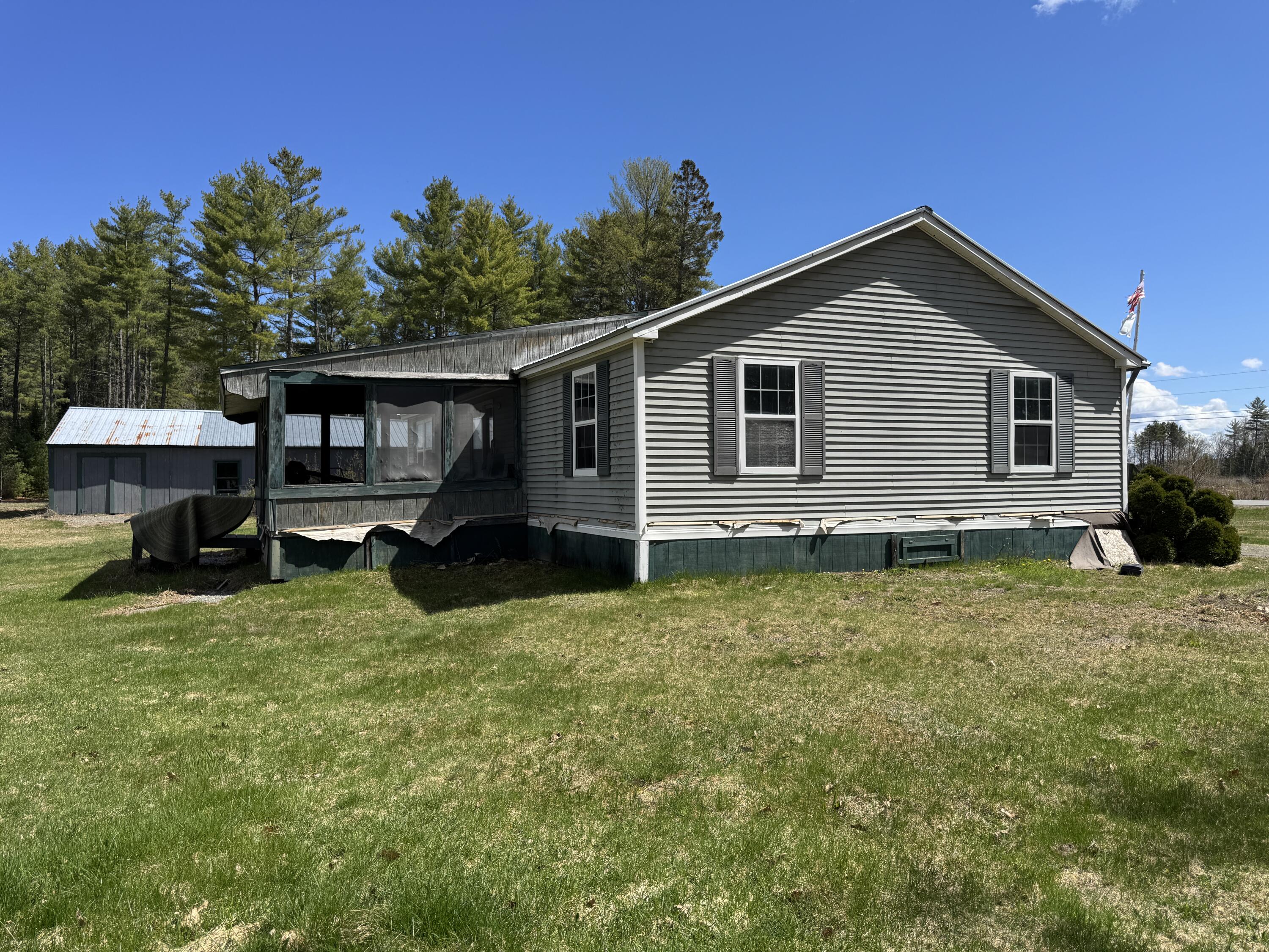 2415 Elliottsville Road Willimantic ME 04443