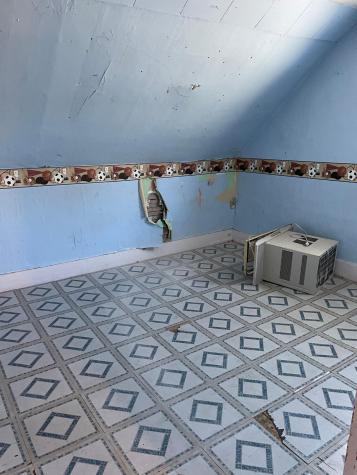 33 Pleasant Street Calais ME 04619