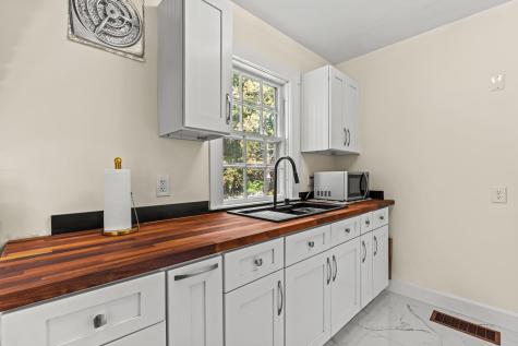 122 Country Club 3 Road Sanford ME 04073