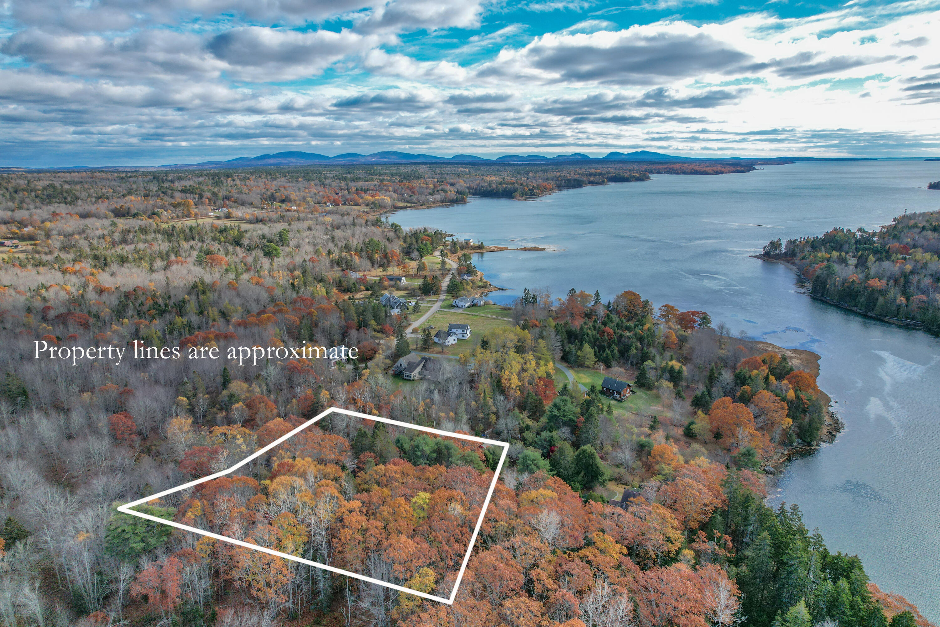 152 Spindle Road Ellsworth ME 04605