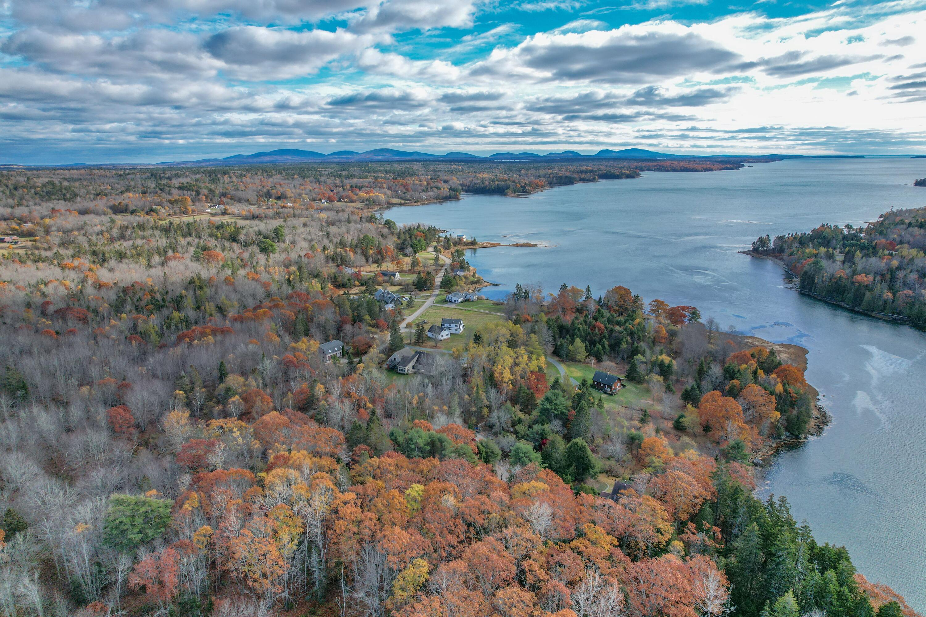 152 Spindle Road Ellsworth ME 04605