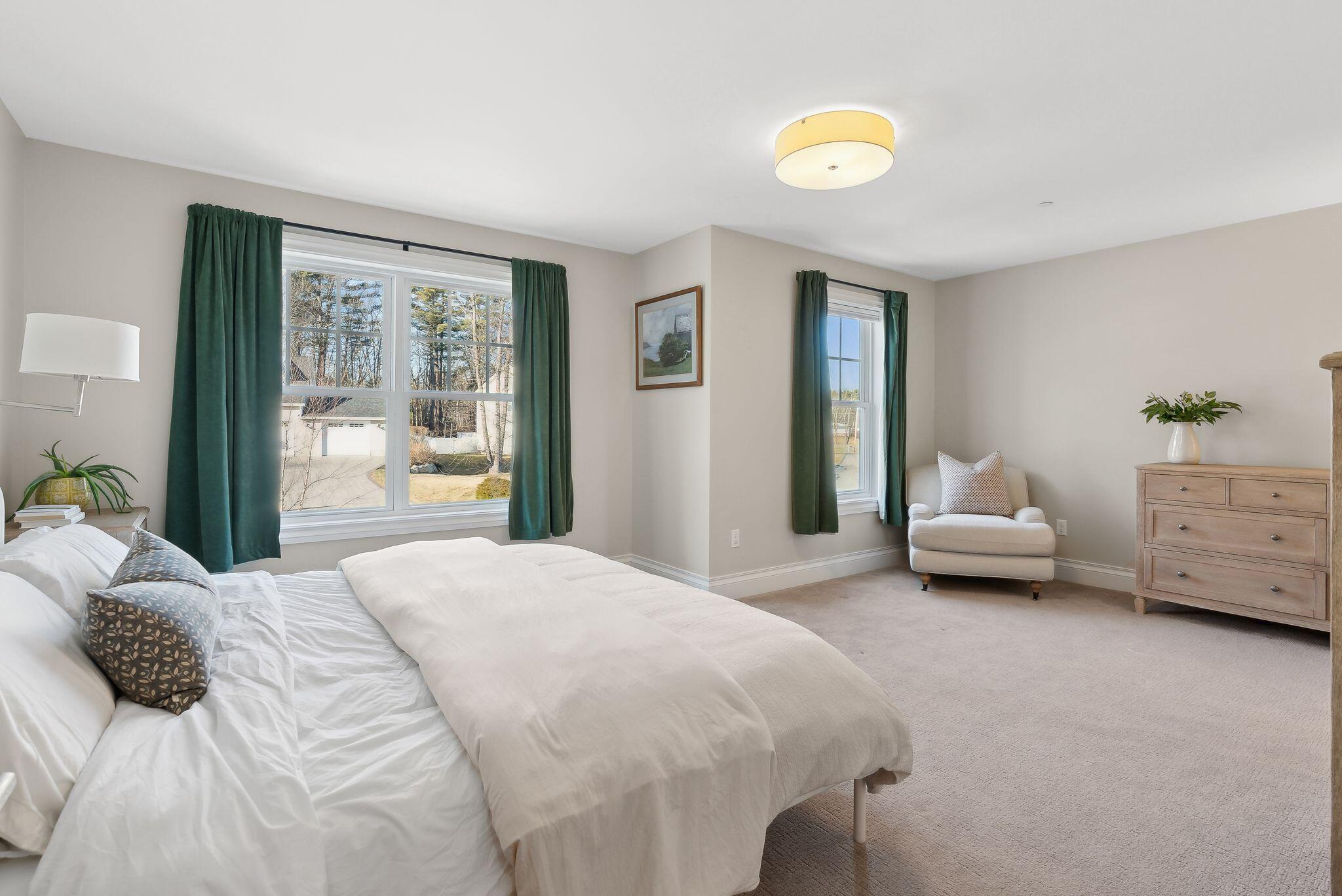 8 Garden Way Falmouth ME 04105