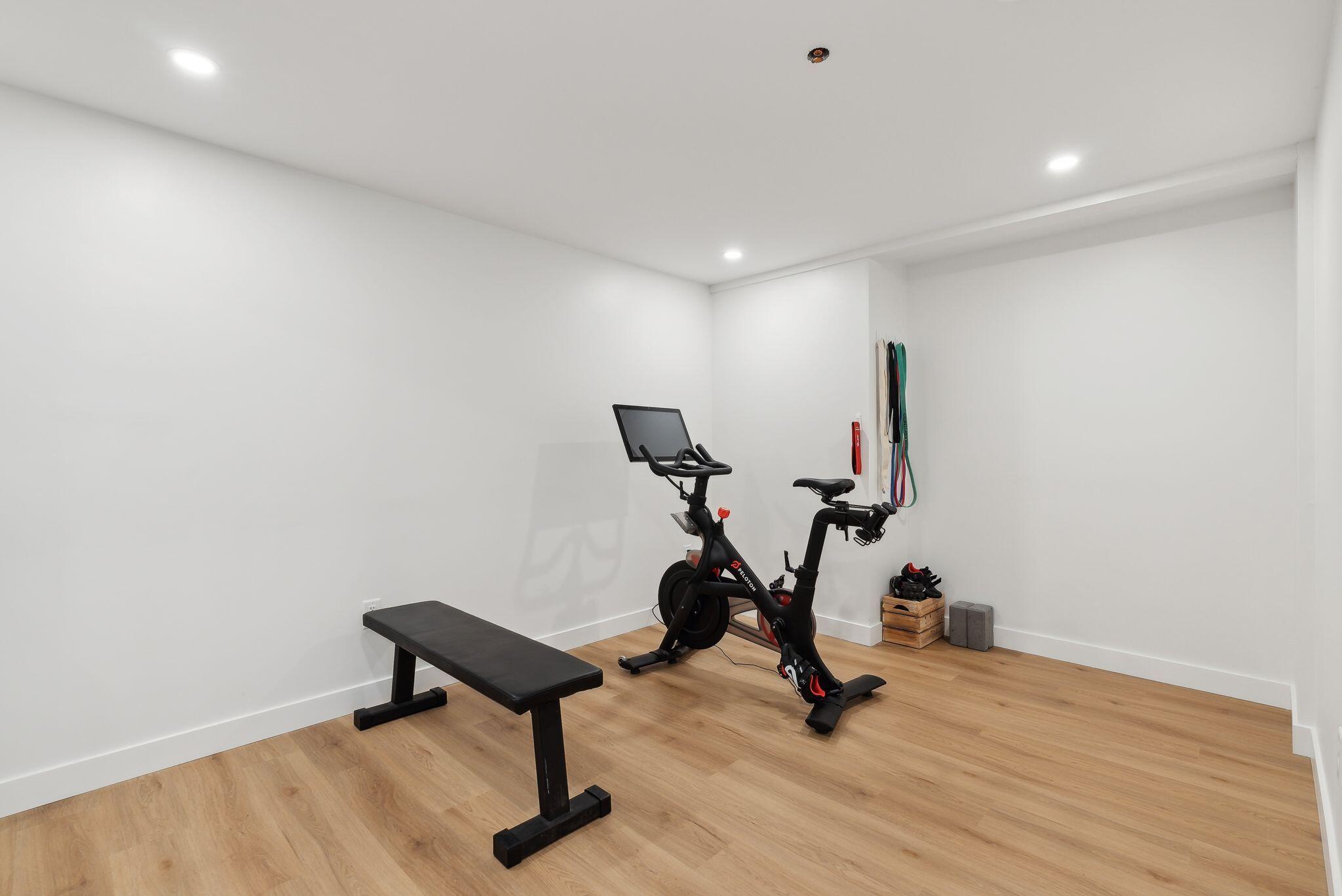 8 Garden Way Falmouth ME 04105