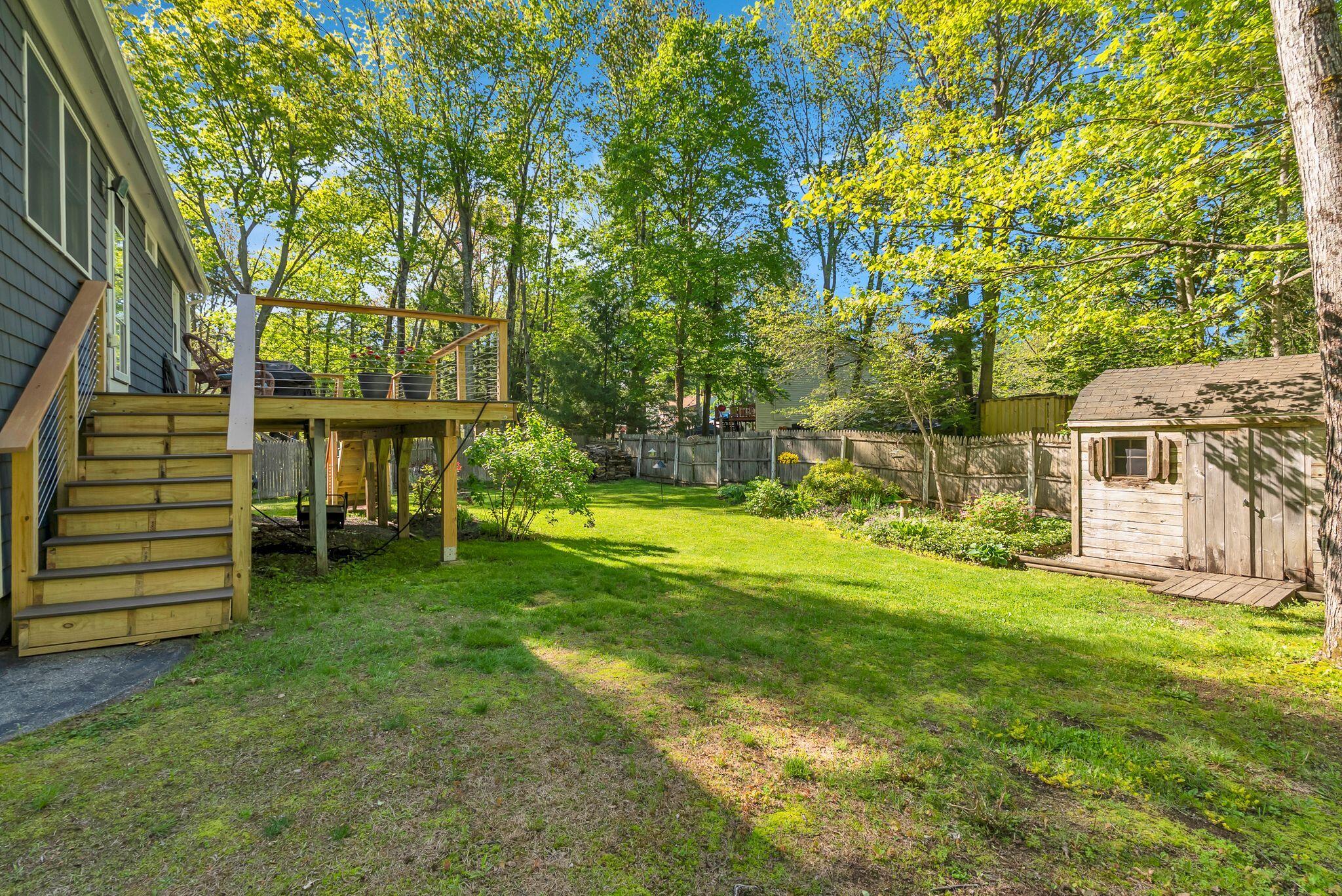 12 Wood Avenue Topsham ME 04086