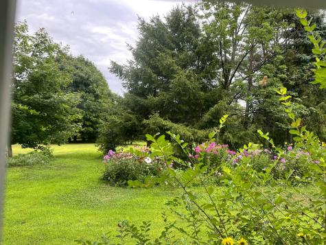 133 Cemetery Road Monmouth ME 04259