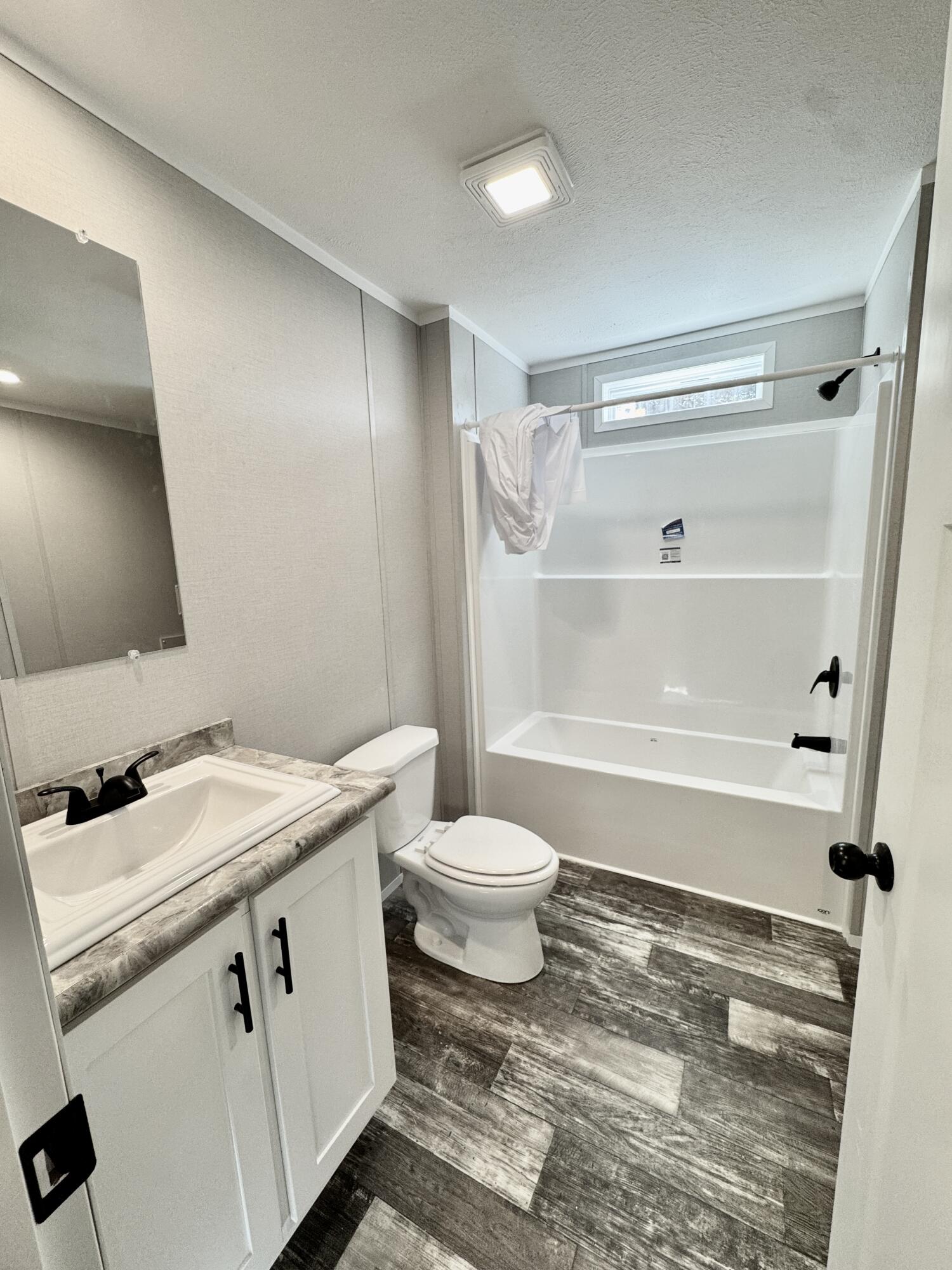 4 Lees Court Augusta ME 04330