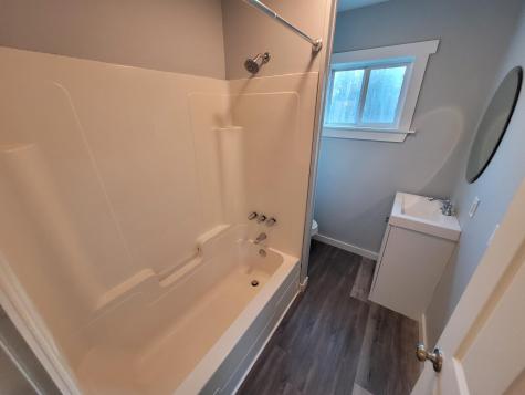 85 Smith Road Hudson ME 04449