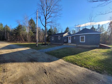 85 Smith Road Hudson ME 04449