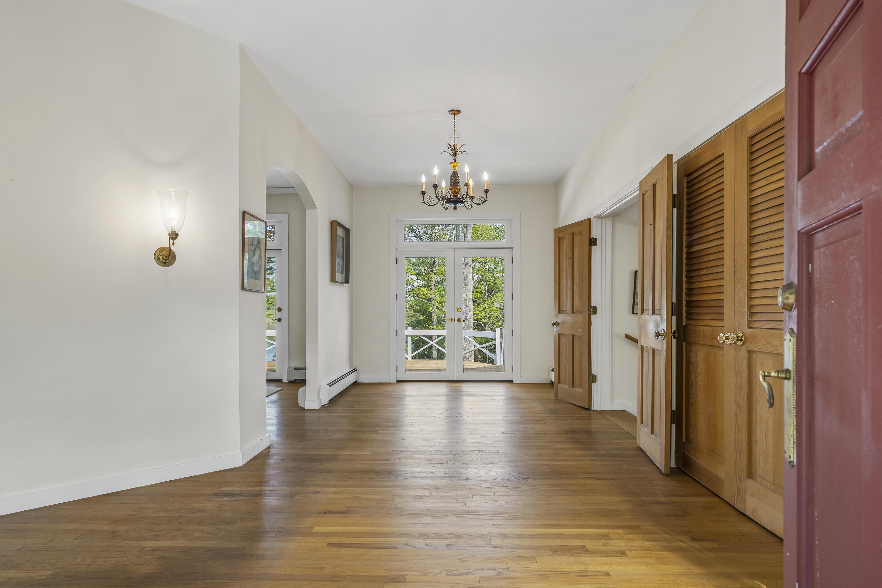 31 Woodward Farm Road Bristol ME 04539
