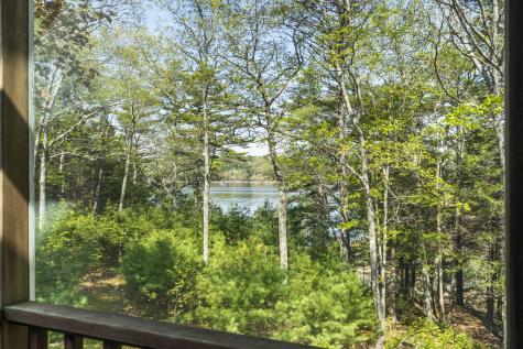 31 Woodward Farm Road Bristol ME 04539