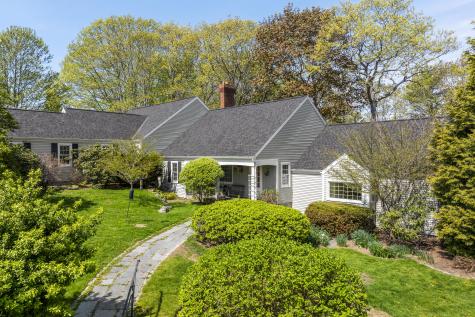 31 Woodward Farm Road Bristol ME 04539