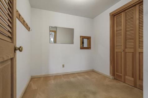31 Woodward Farm Road Bristol ME 04539