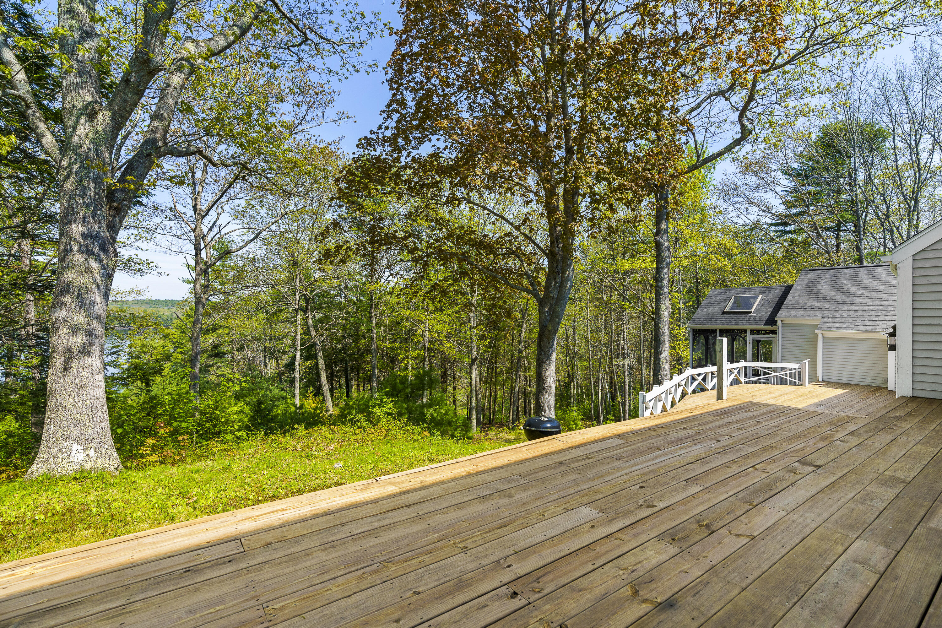 31 Woodward Farm Road Bristol ME 04539