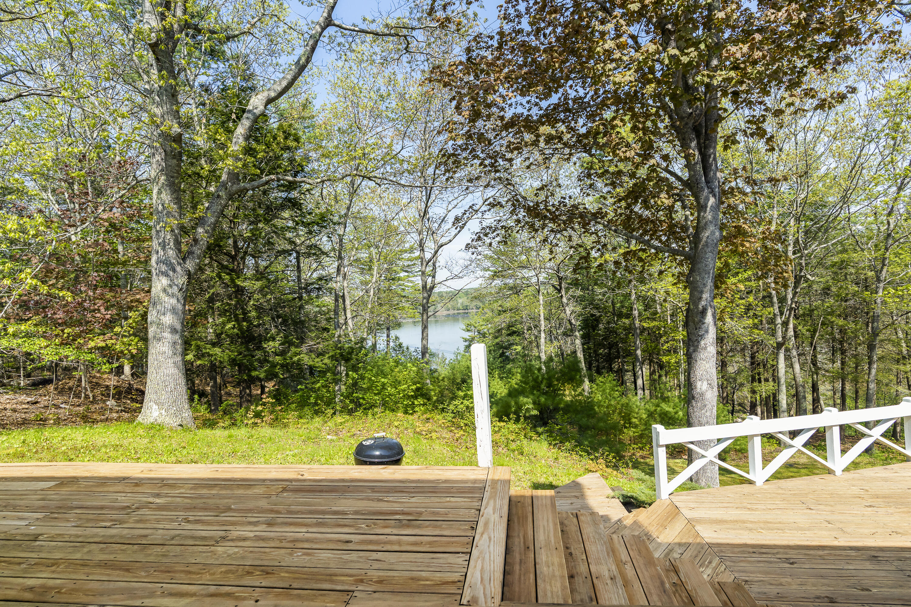31 Woodward Farm Road Bristol ME 04539