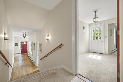 31 Woodward Farm Road Bristol ME 04539