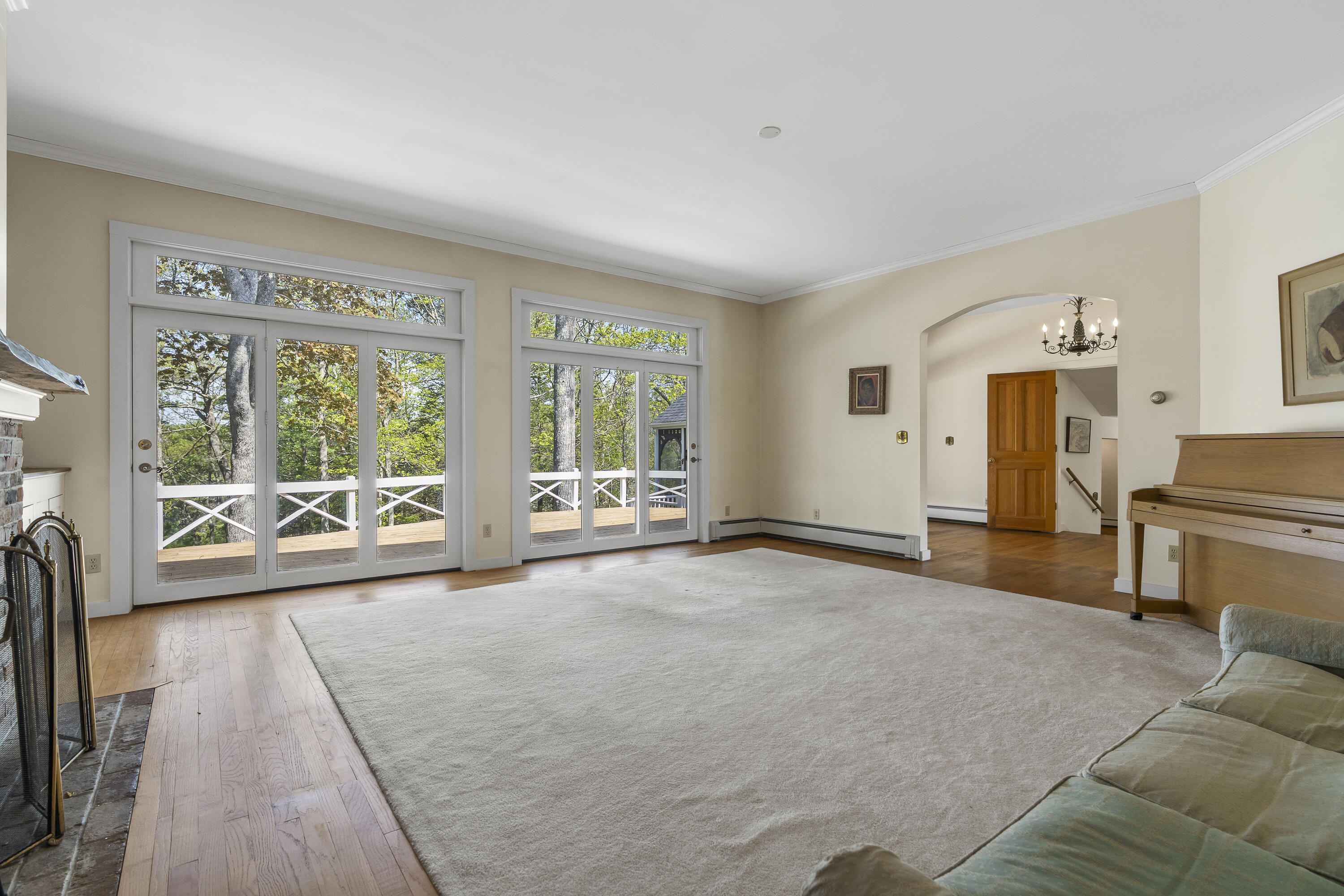 31 Woodward Farm Road Bristol ME 04539